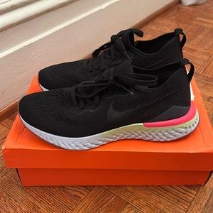 Nike epic react flyknit 2 black sapphire us women’s size 10